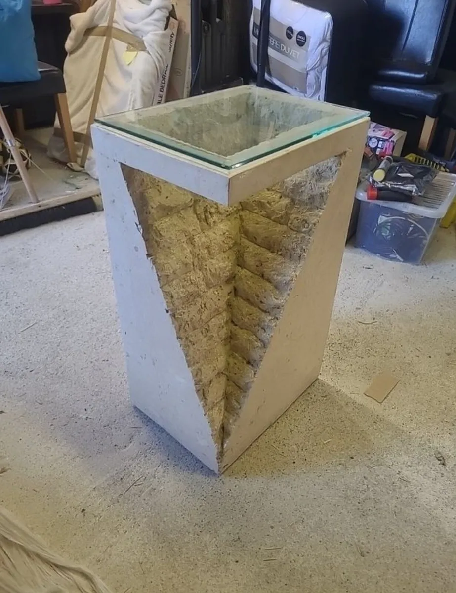 Marble Table - Image 2