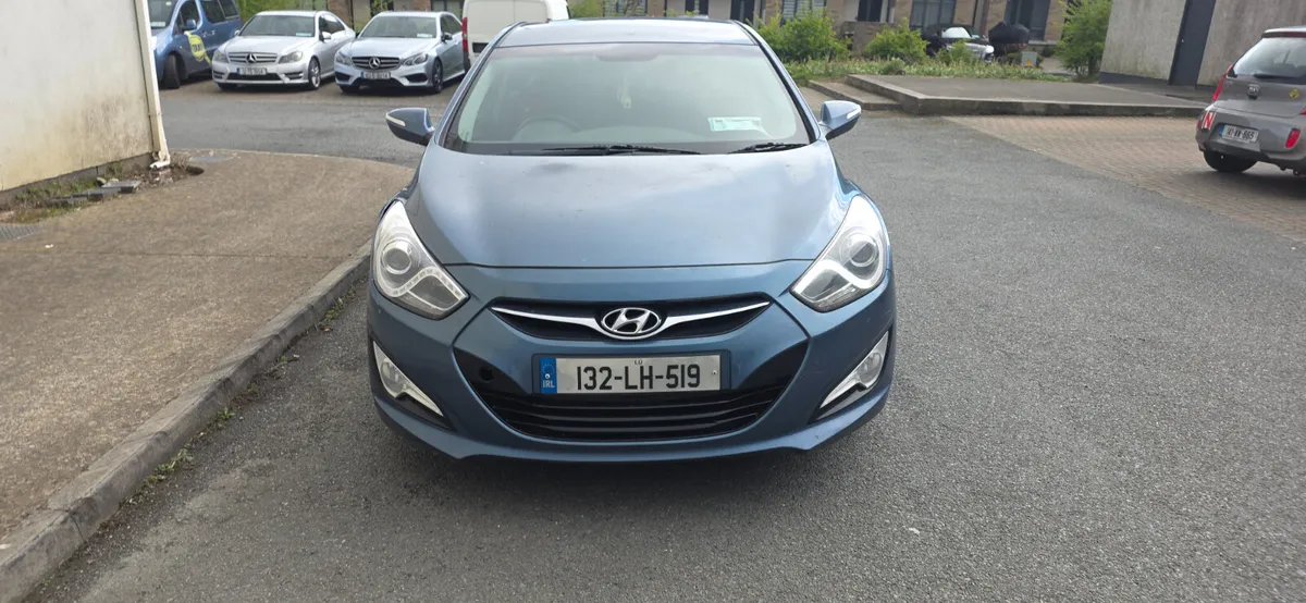 Hyundai i40 2013 damge good engine - Image 1