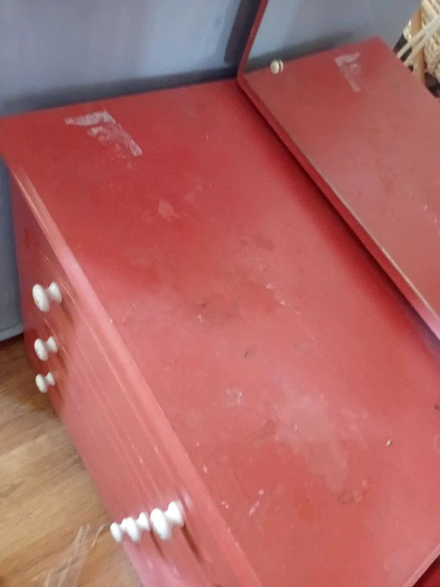 Childs Chest of drawers and locker - Image 3