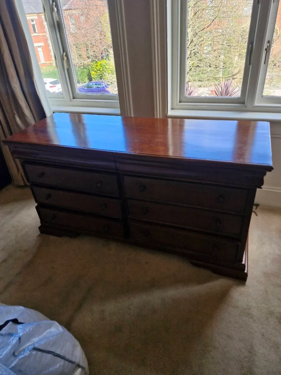 SOLID Mahogany Chest of Drawers - Image 3