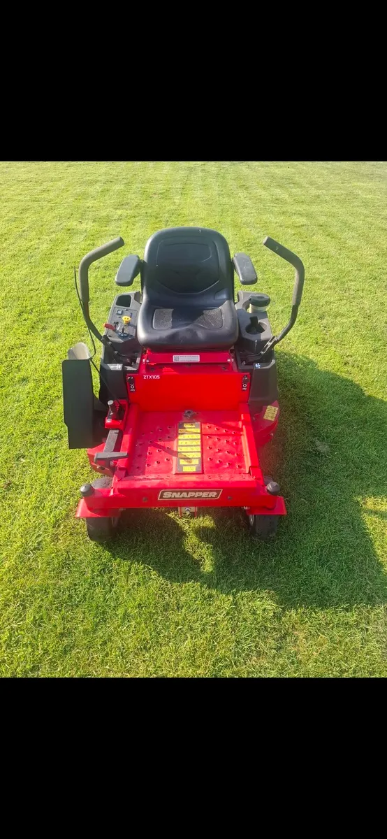 Snapper ZTX 105 Zero Turn  lawn mower,steel deck - Image 2
