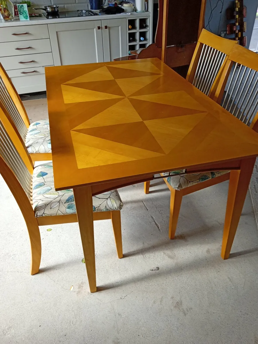 Dining table and chairs - Image 2