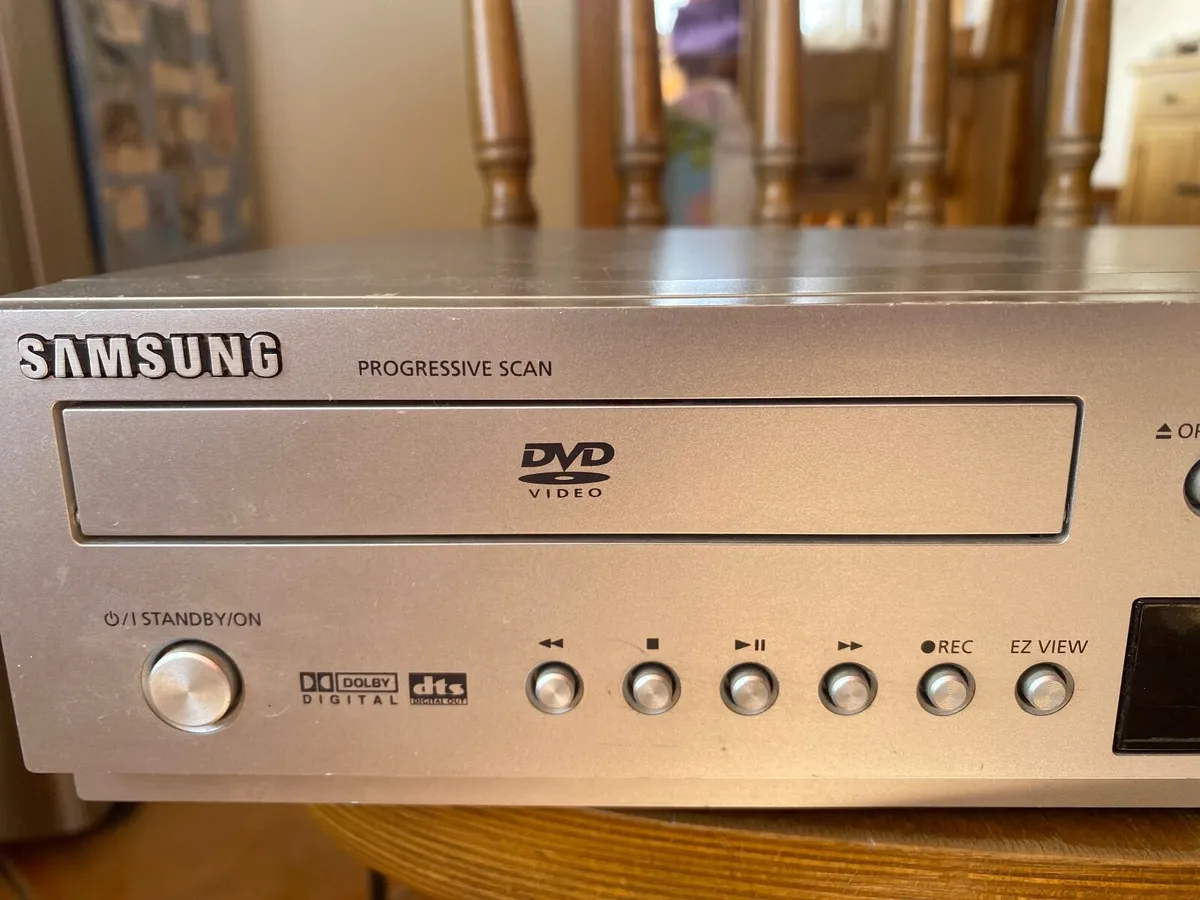 VHS DVD player - Image 3