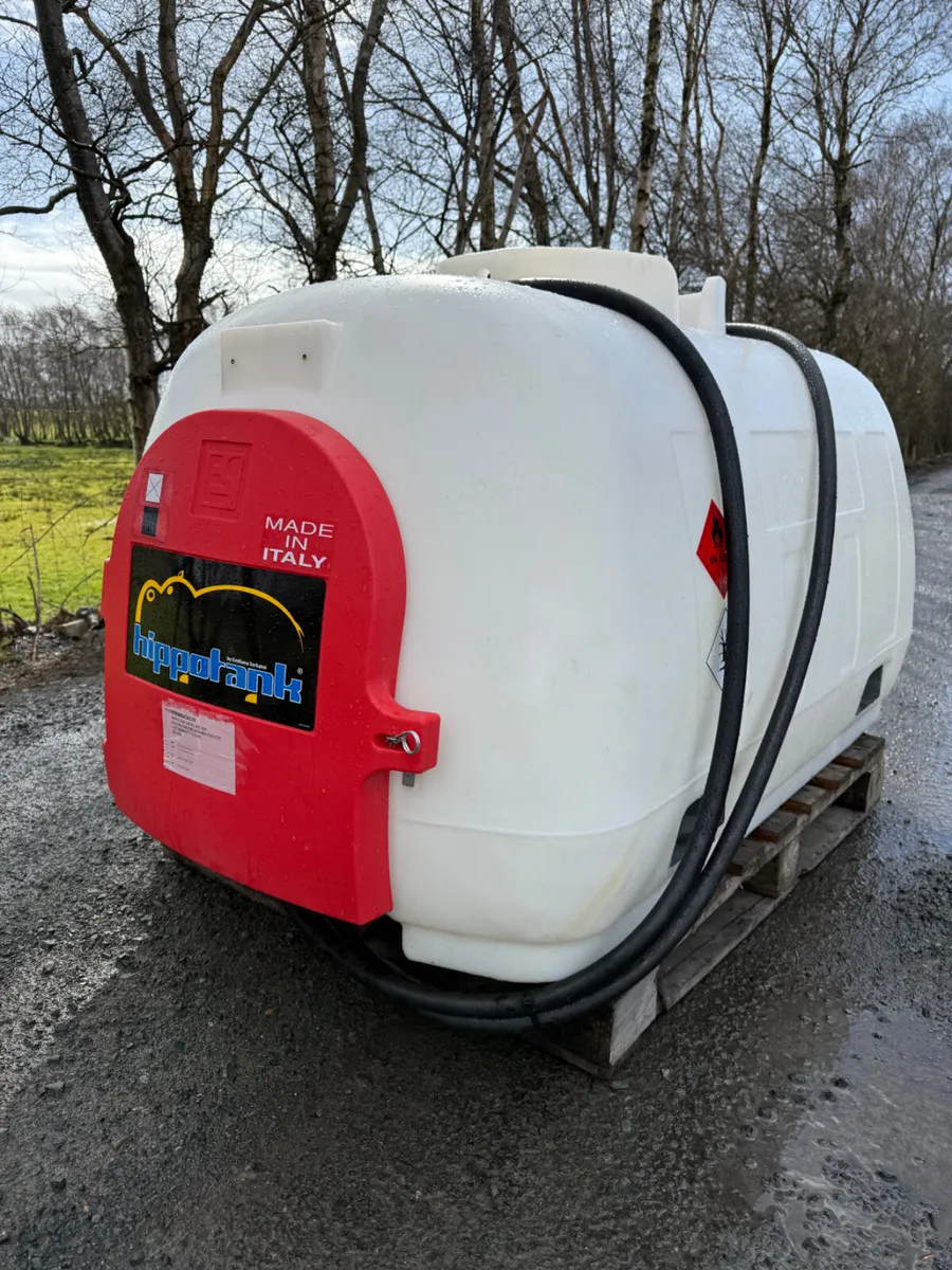 Fuel Bowser - Image 2