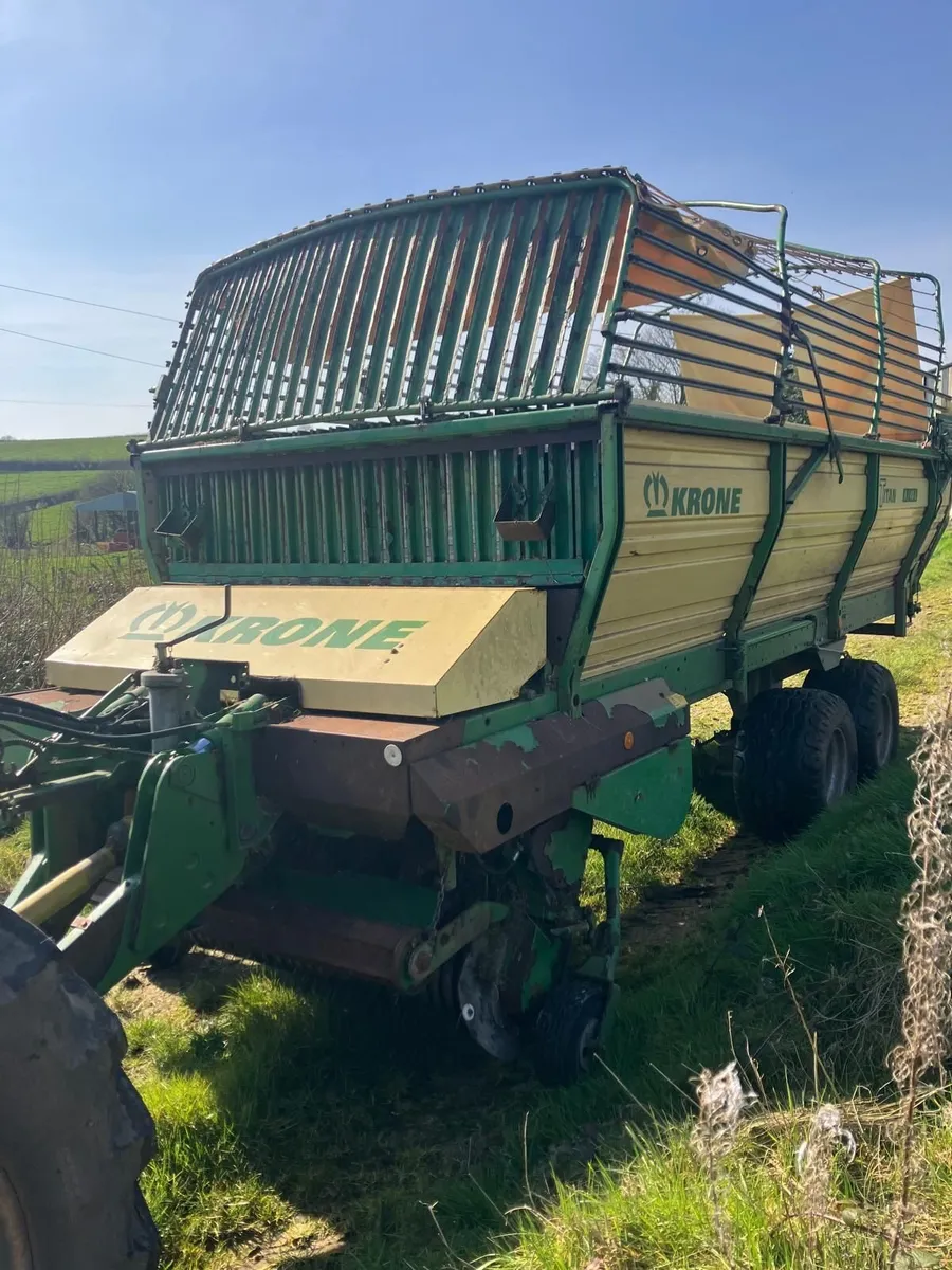 KRONE SILAGE WAGON - Image 2