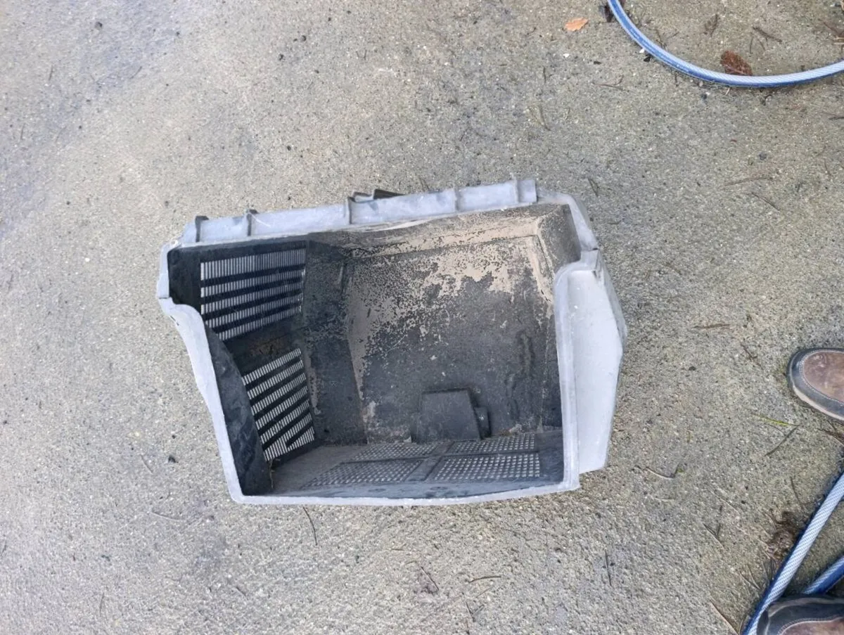 Grass collection box - Image 2