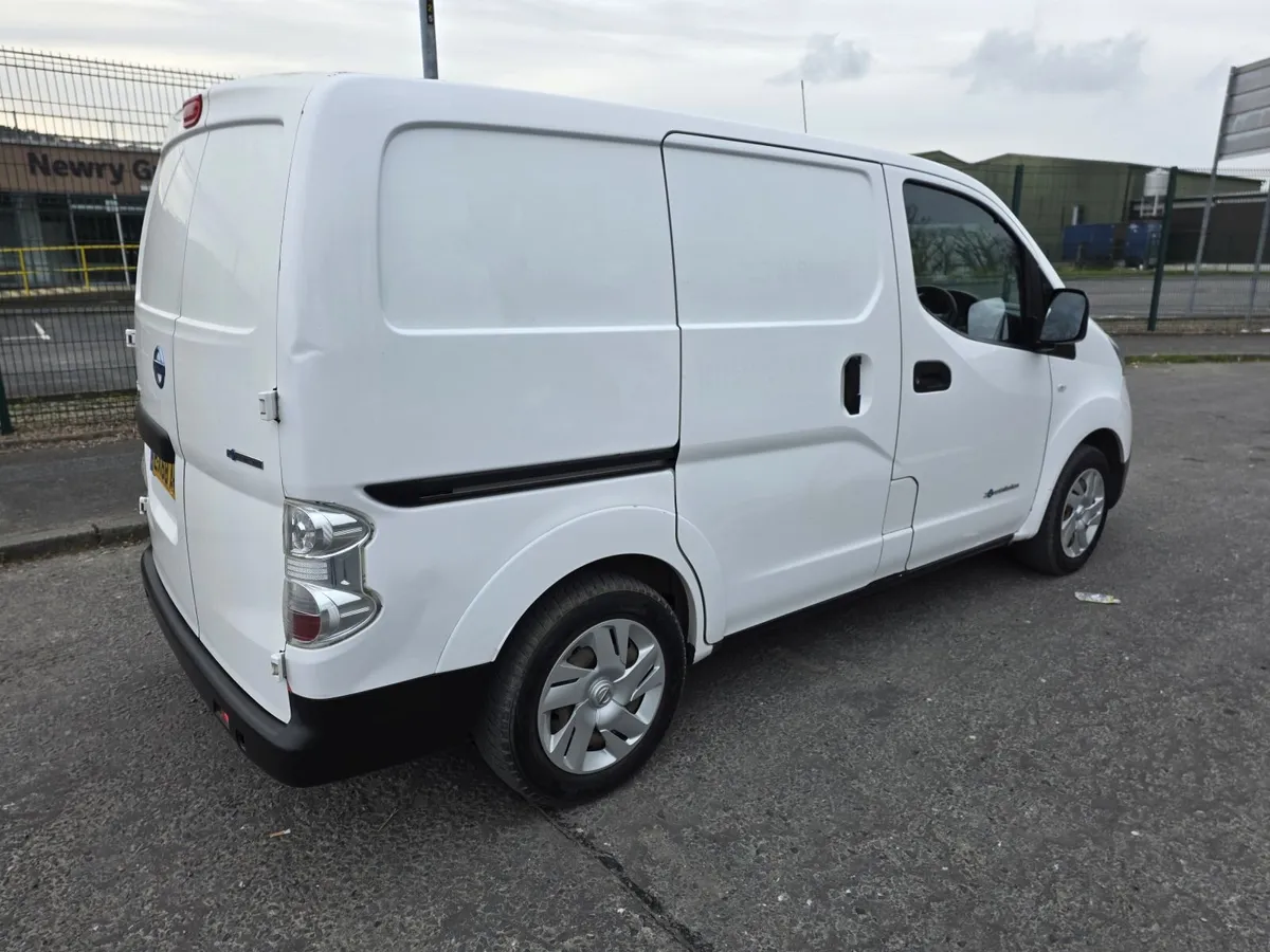 Nissan NV200 2018 - Image 4