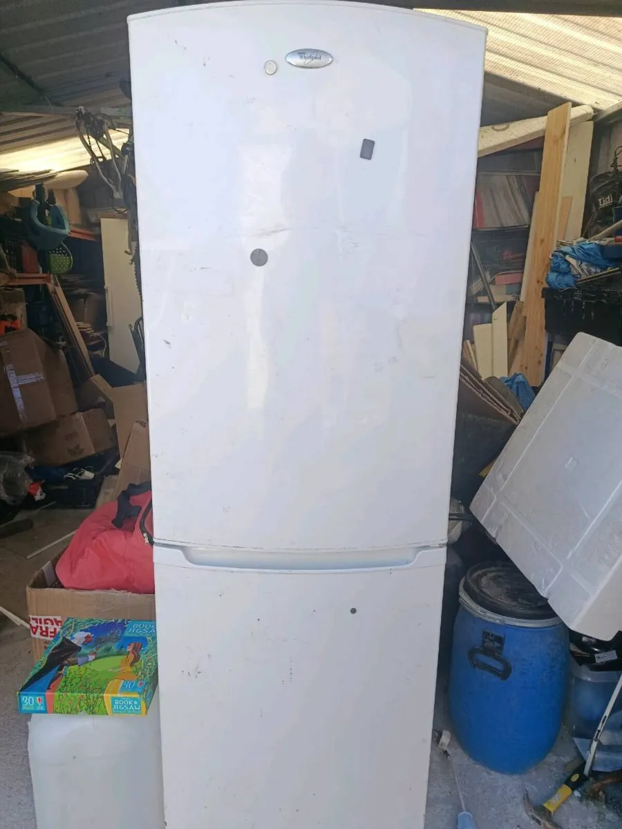 Fridge freezer