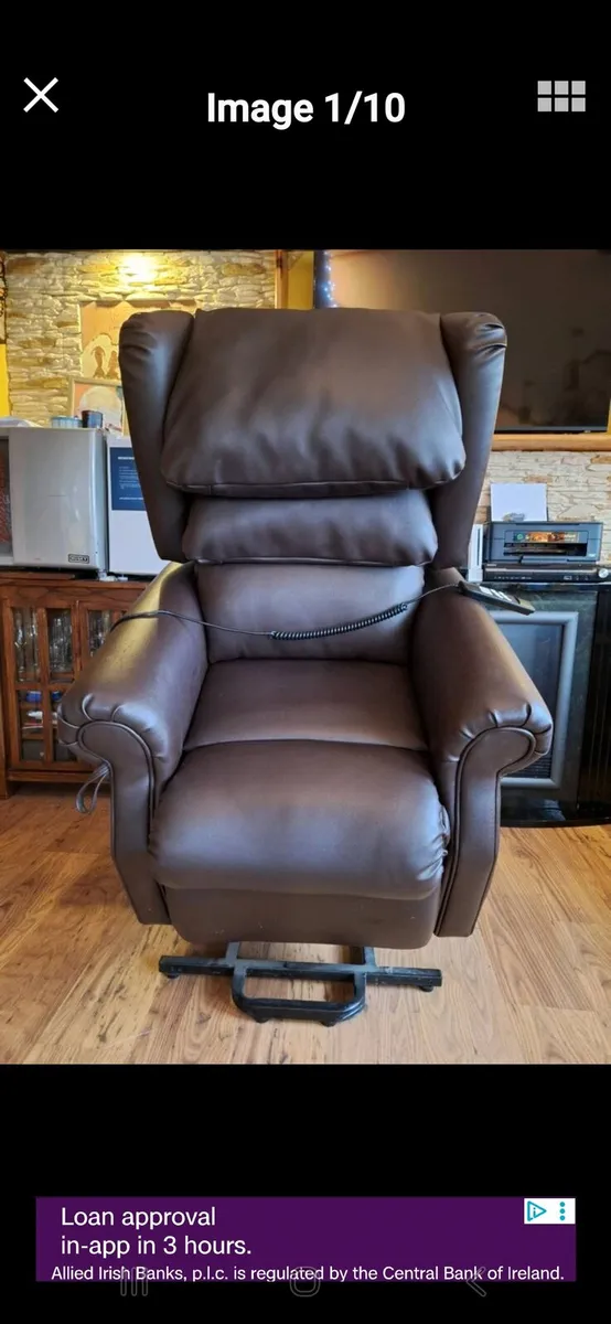 Riser recliner electric armchair - Image 1