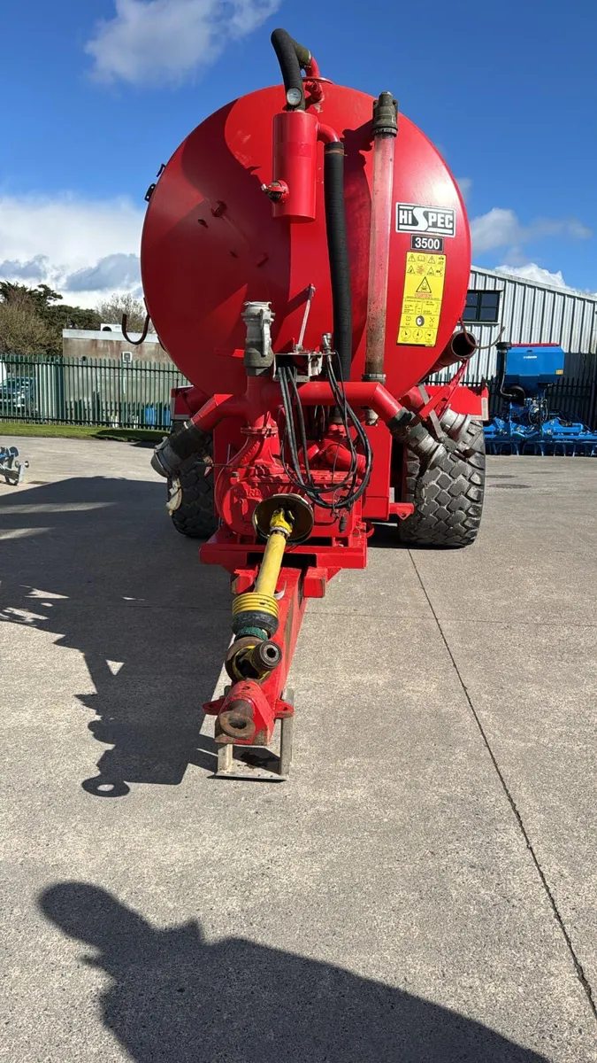 Hispec 3500g tanker - Image 2
