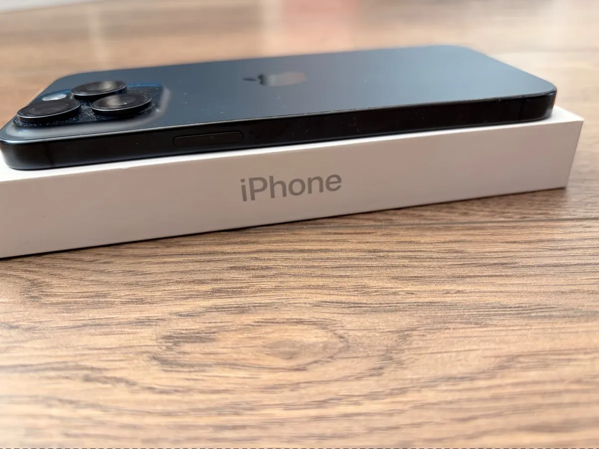 iPhone 15 pro Max 512 GB - Image 2