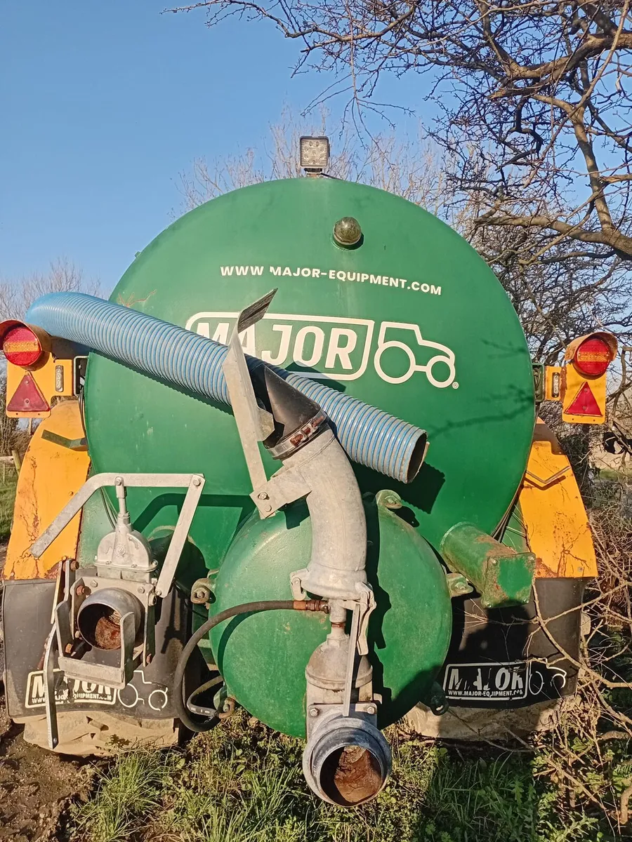 Major 2050 gallon slurry tank - Image 2