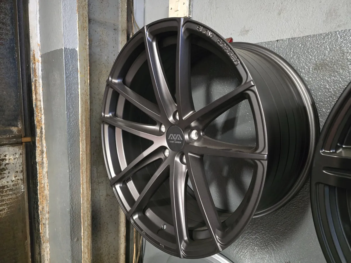 **Special** 20" AVA HSF-001