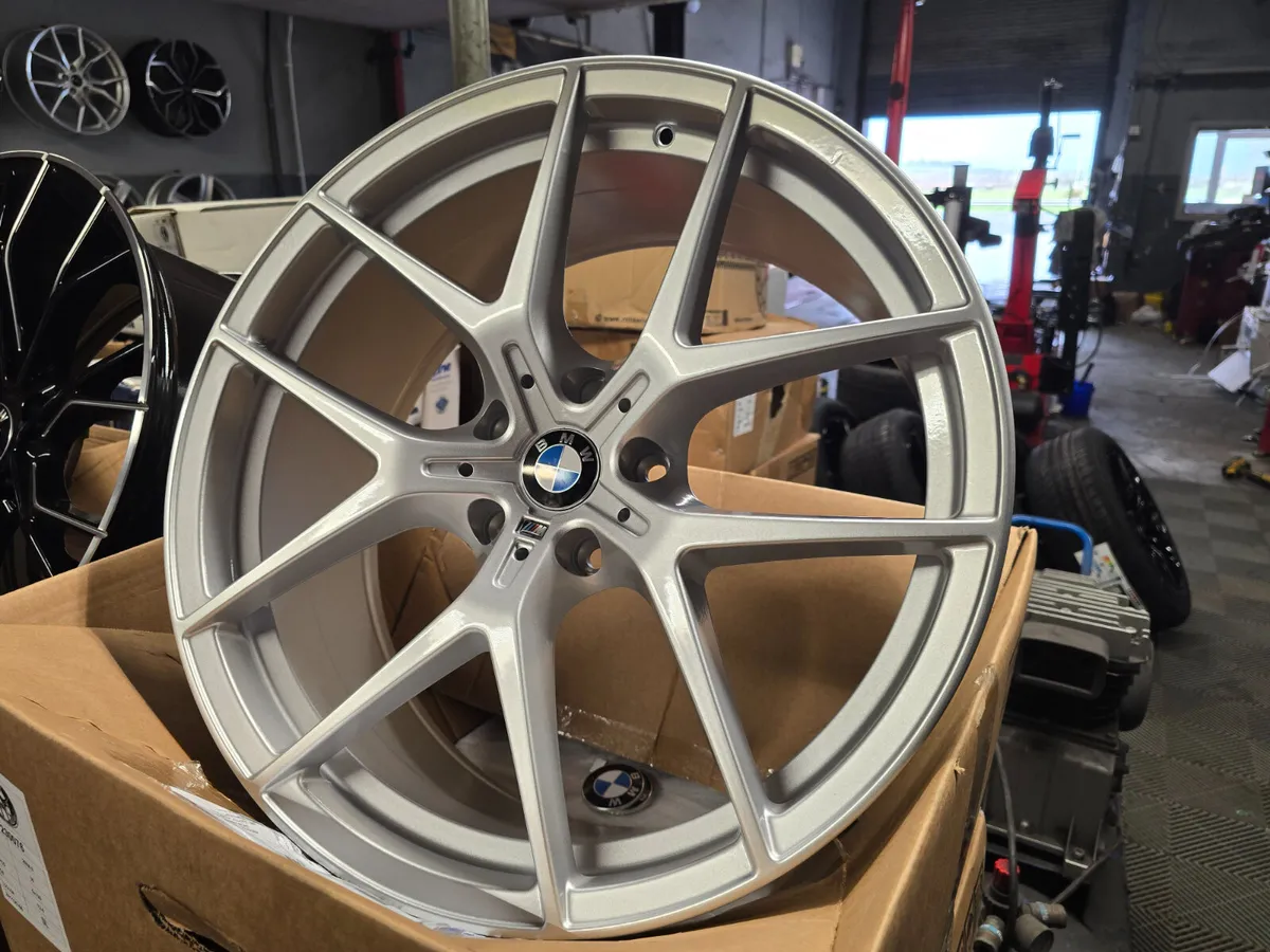 **Special** 20" BMW 554M Style