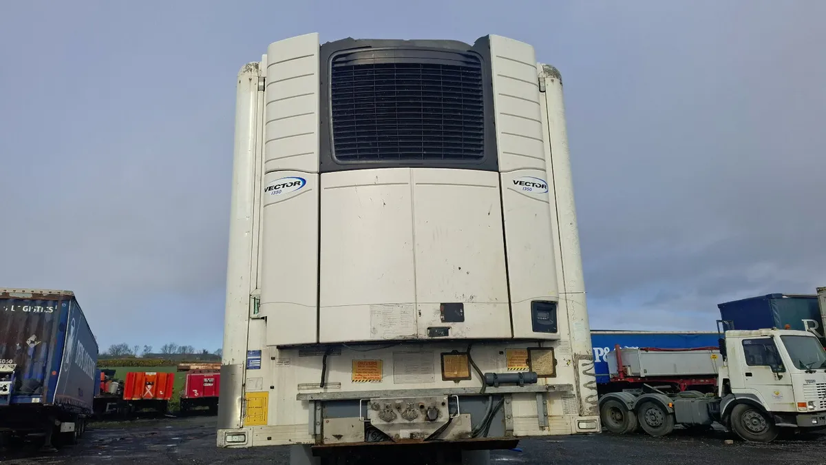 2016 Gray & Adams Fridge Trailer , 3 Axle - Image 2