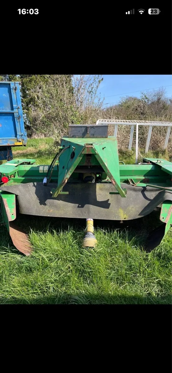 John Deere 228A Front Mower - Image 1