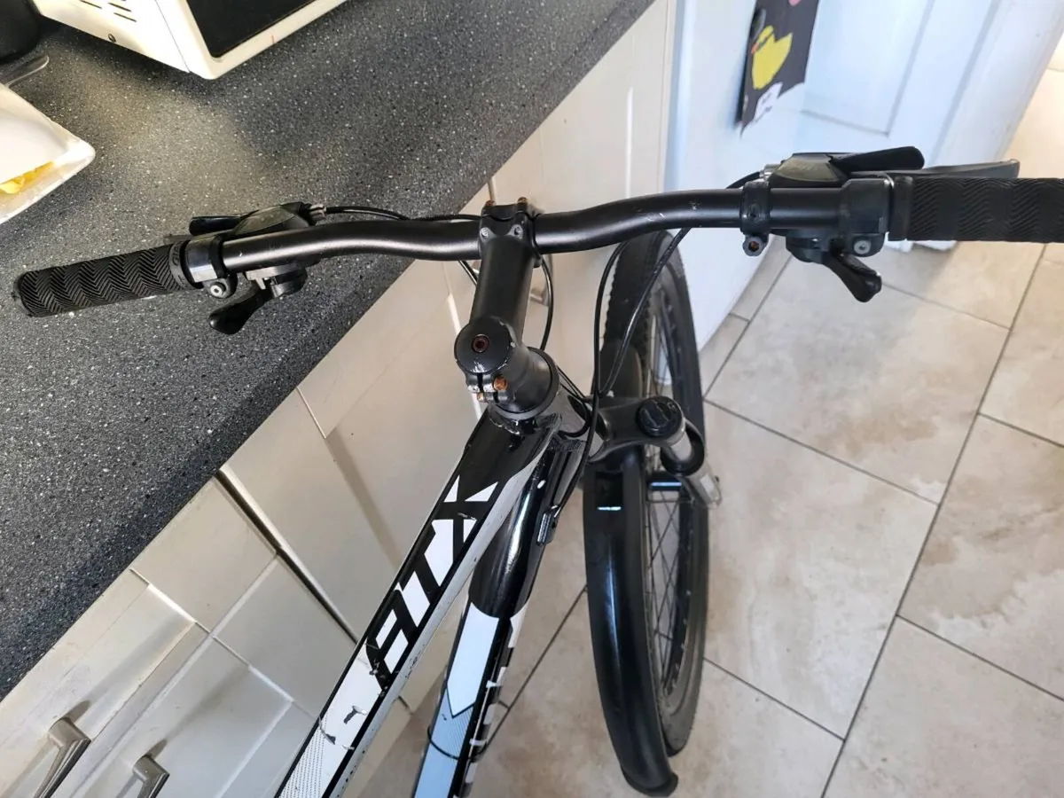 Mens mountain bike - Image 2