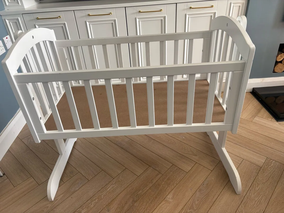 Rocking crib - Image 4