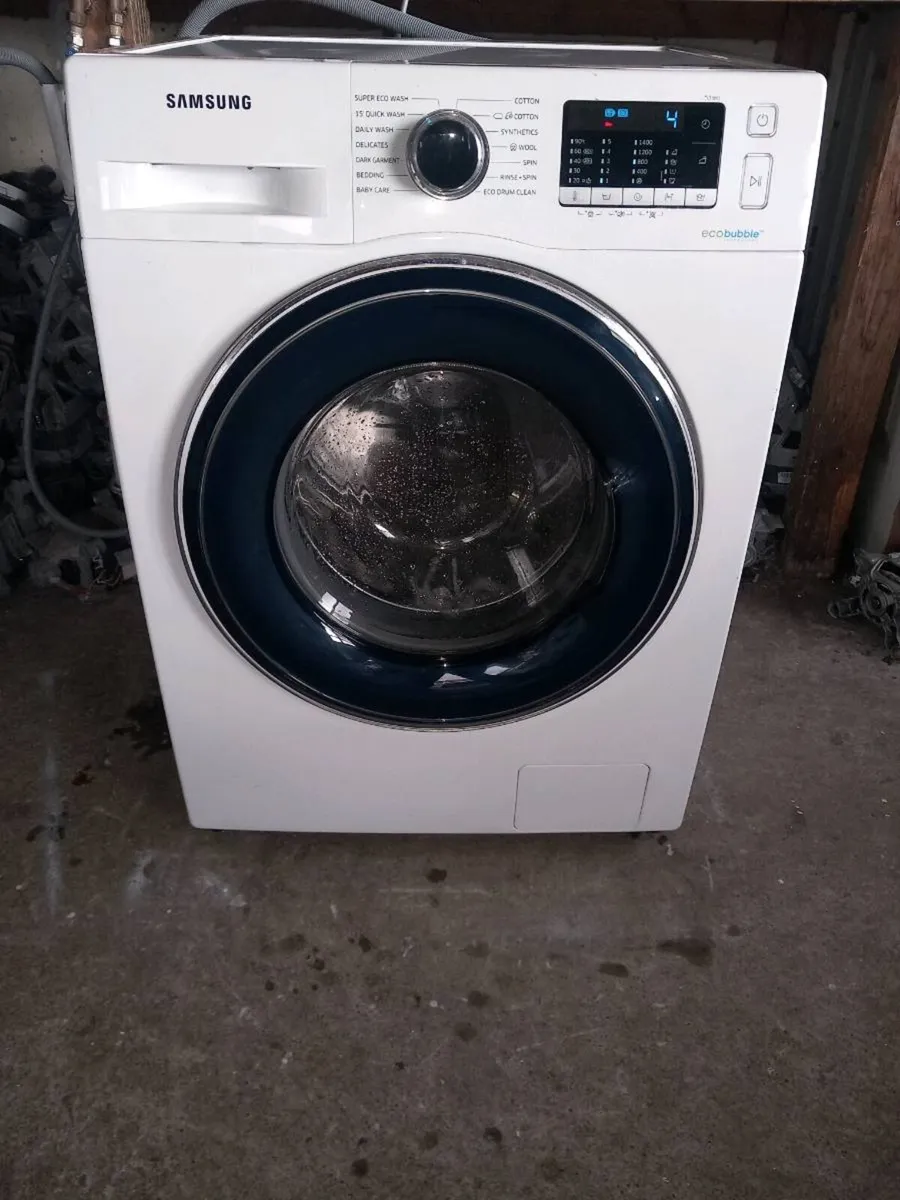 Samsung 9kg washing machine 1400 spin - Image 1