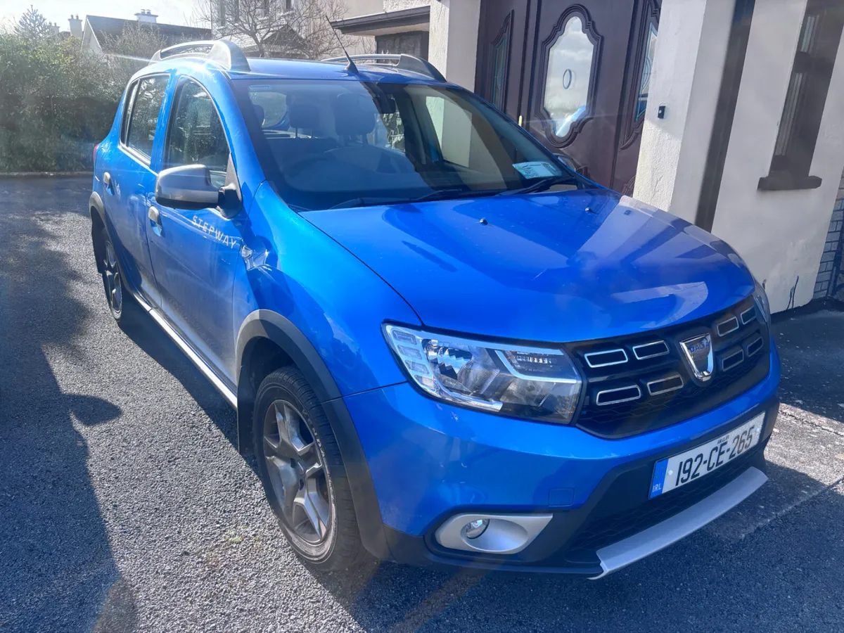 2019 DACIA SANDERO LOW KMS - Image 2