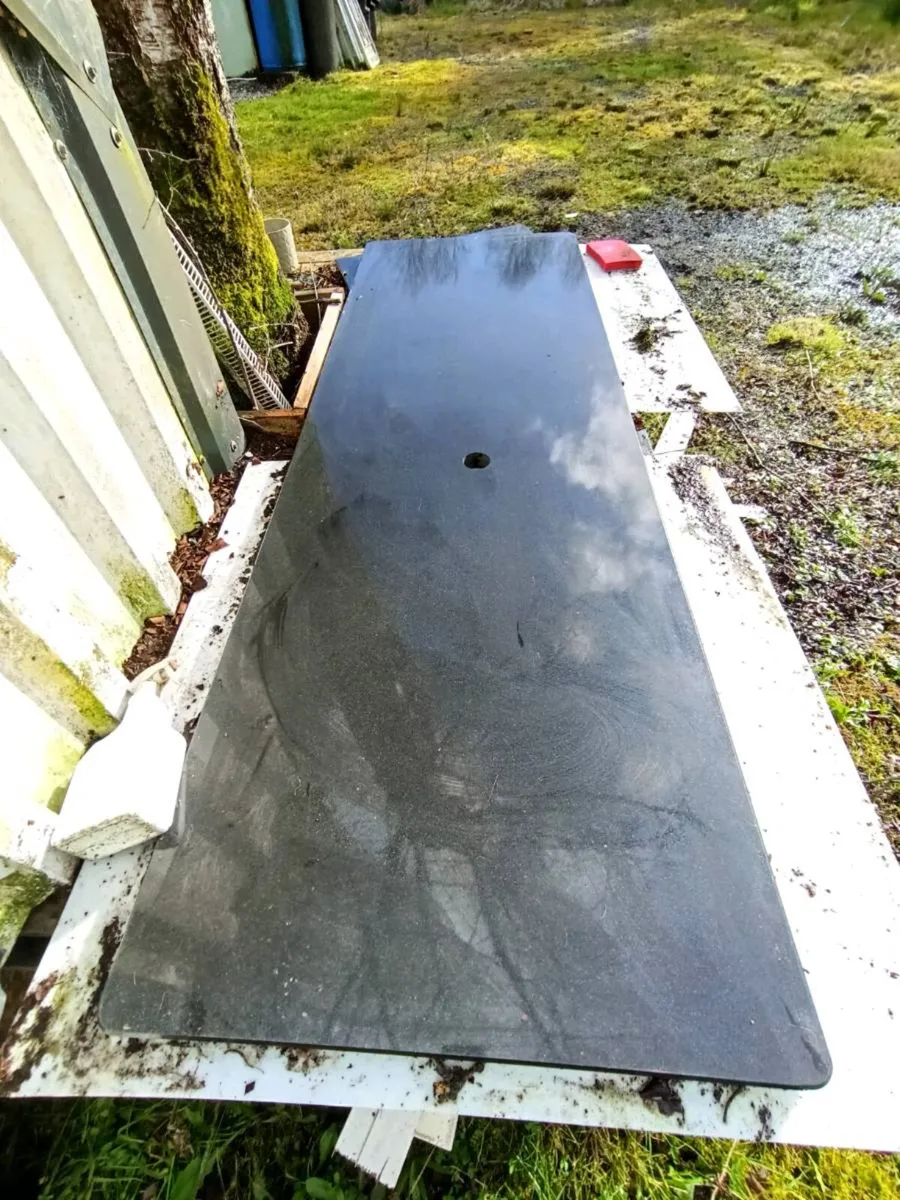 Granite kitchen worktop - Image 2