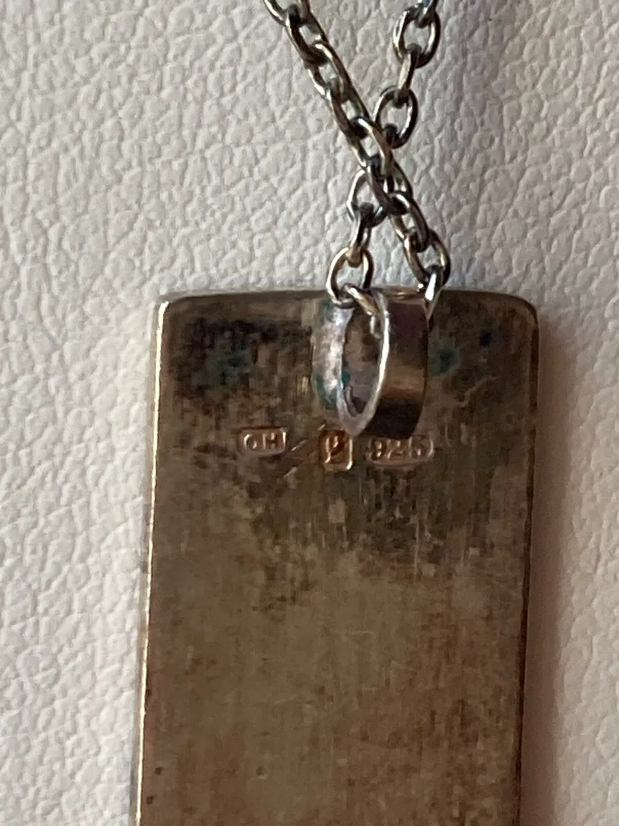Sterling Silver pendant and chain - Image 4
