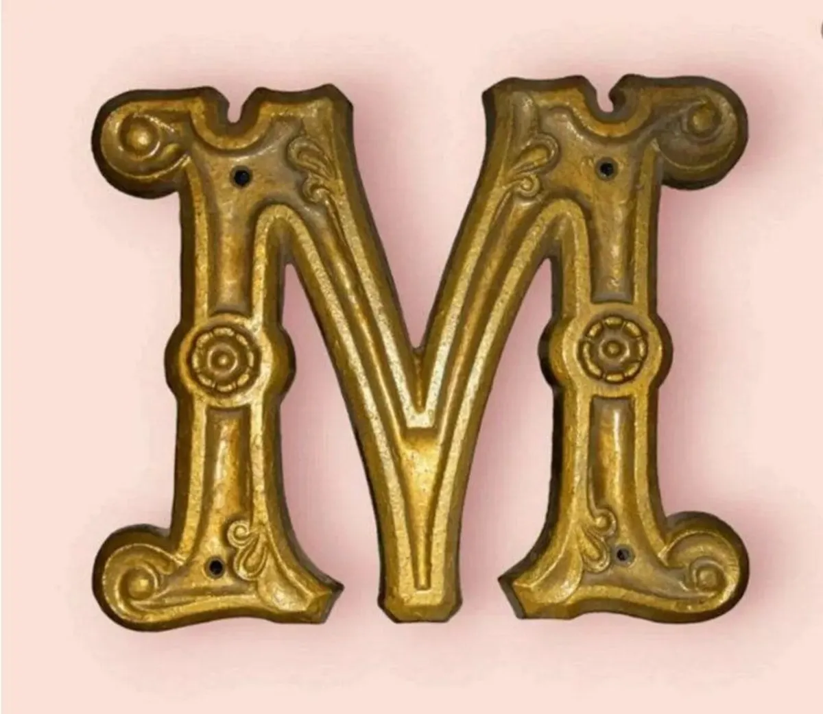 Vintage Cast Iron Letter 'M' - Image 2