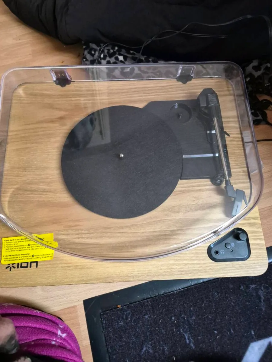 Bluetooth record player - Image 3