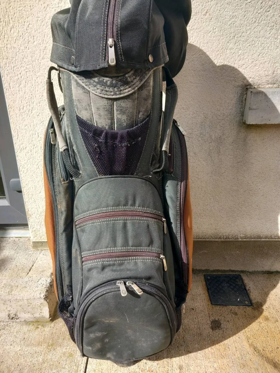 Nike Golf bag - Image 1