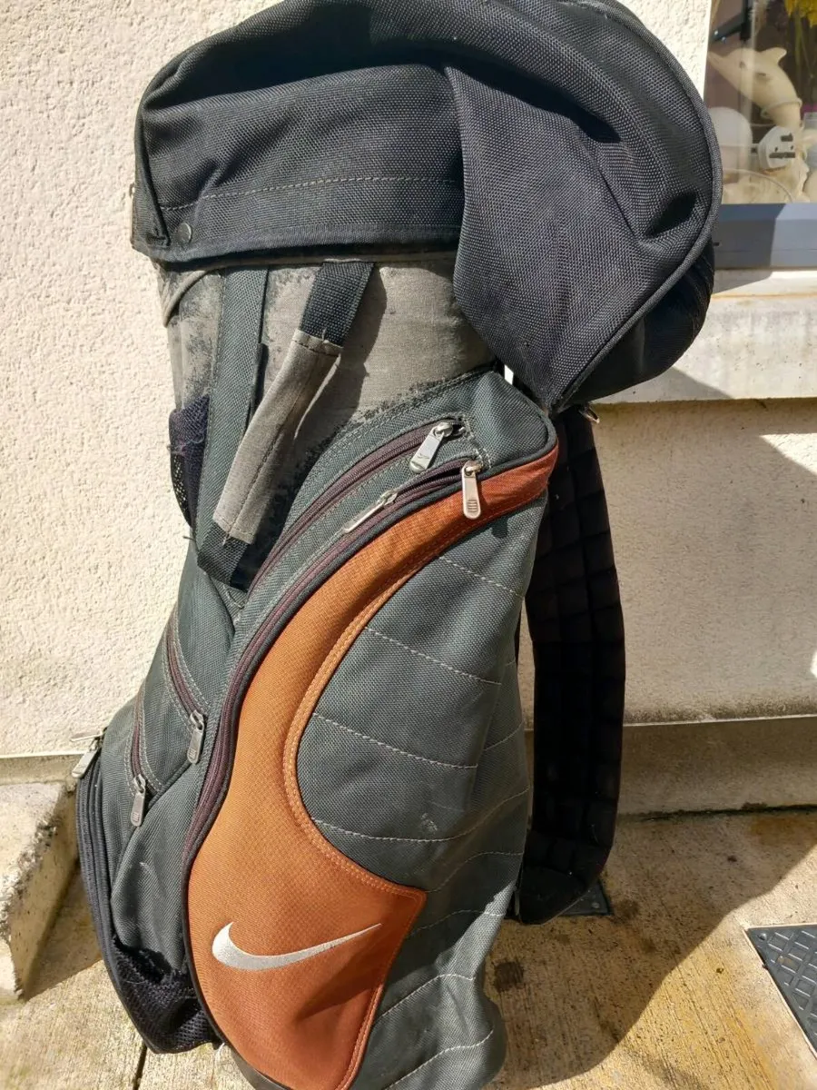 Nike Golf bag - Image 3
