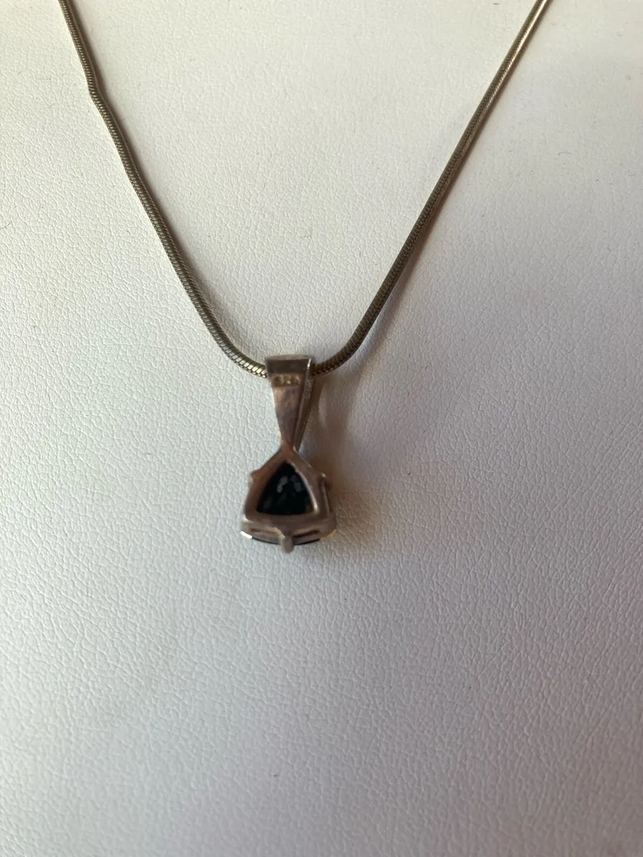 Sterling Silver pendant and chain - Image 3