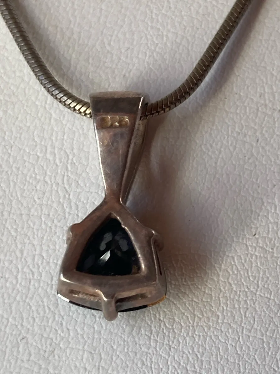 Sterling Silver pendant and chain - Image 4