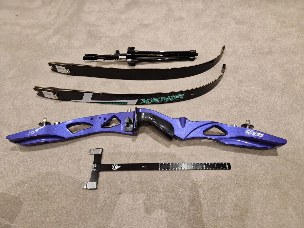 Recurve bow, archery kit. Left handed - Image 4