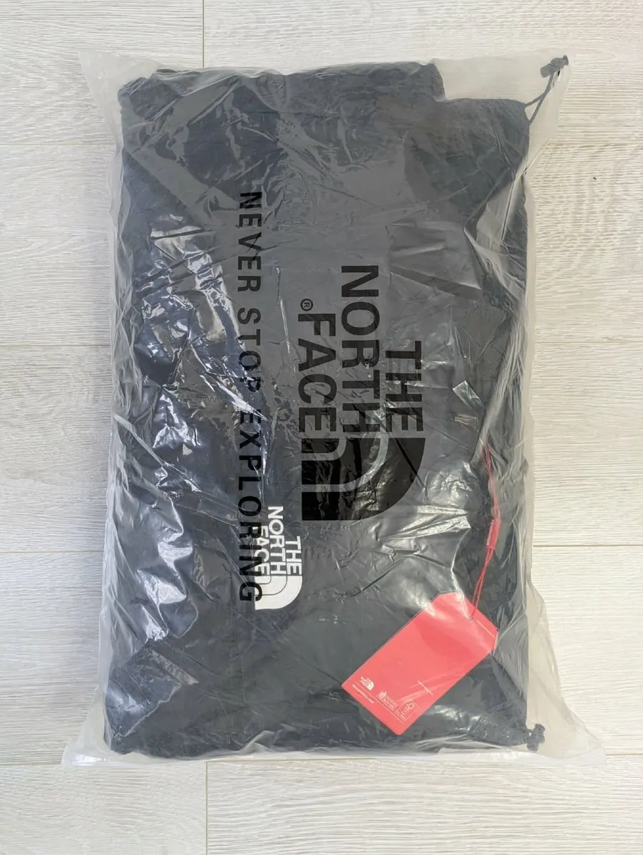 The North Face Nuptse Style Lightweight Jacket - Image 4