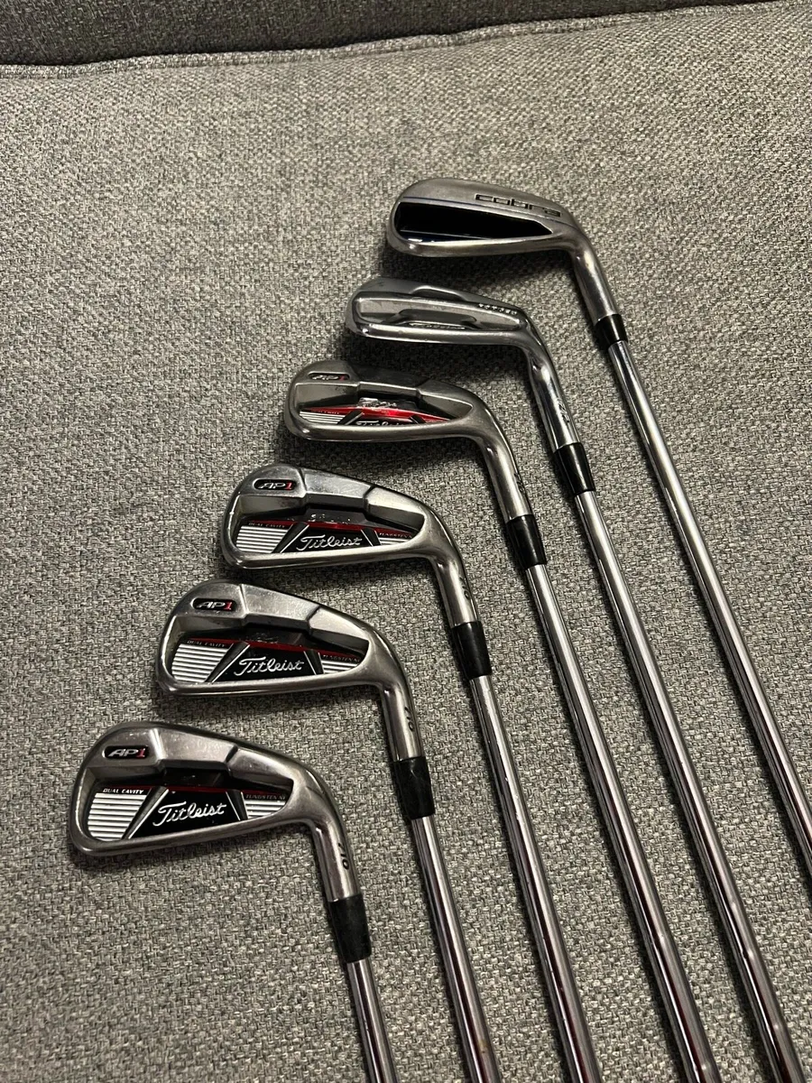 Titleist irons - Image 1