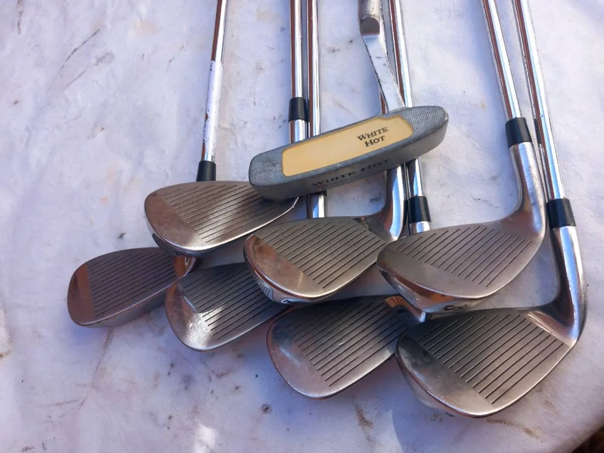 Wilson golf irons and Odyssey golf putter. - Image 3