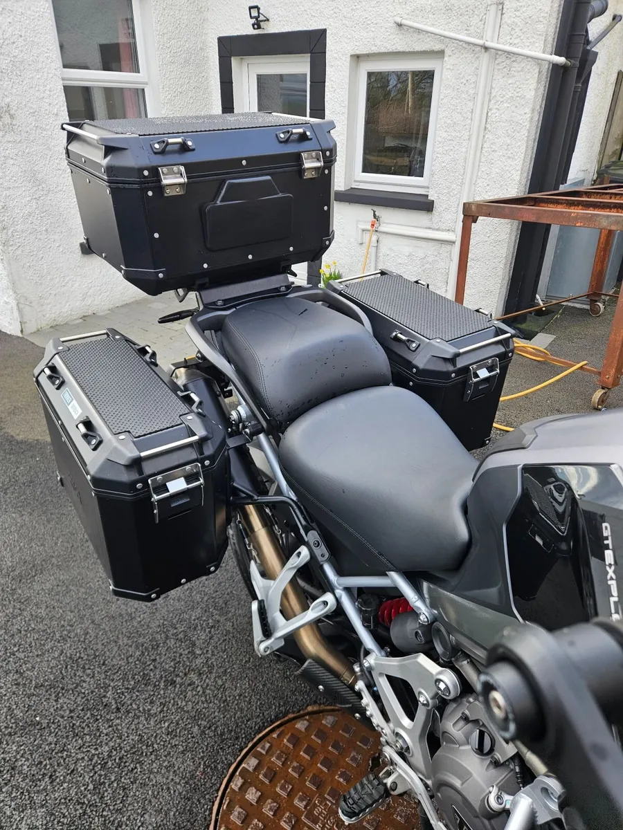 Triumph Tiger 2023 GT Explorer, absolutely mint - Image 4