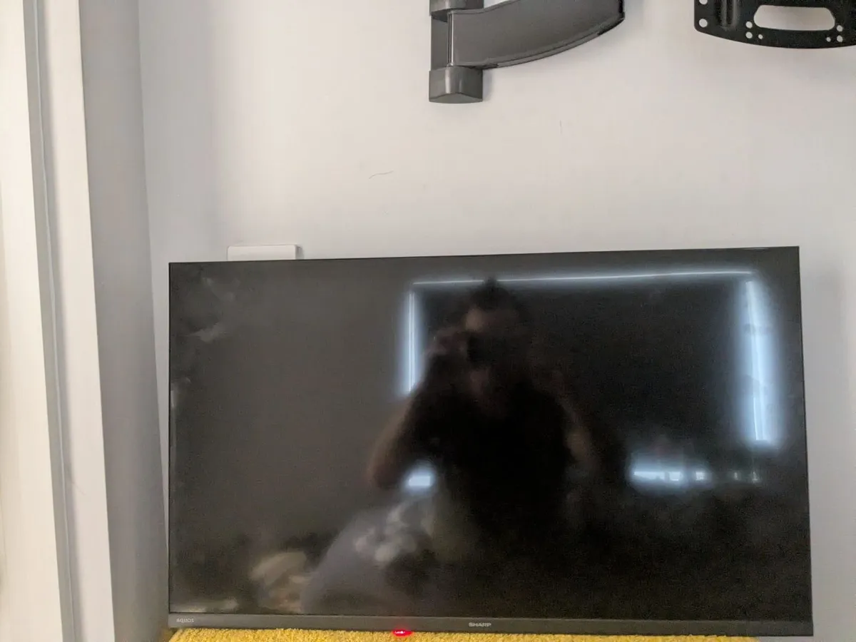 Sharp 32 inch TV - Image 1