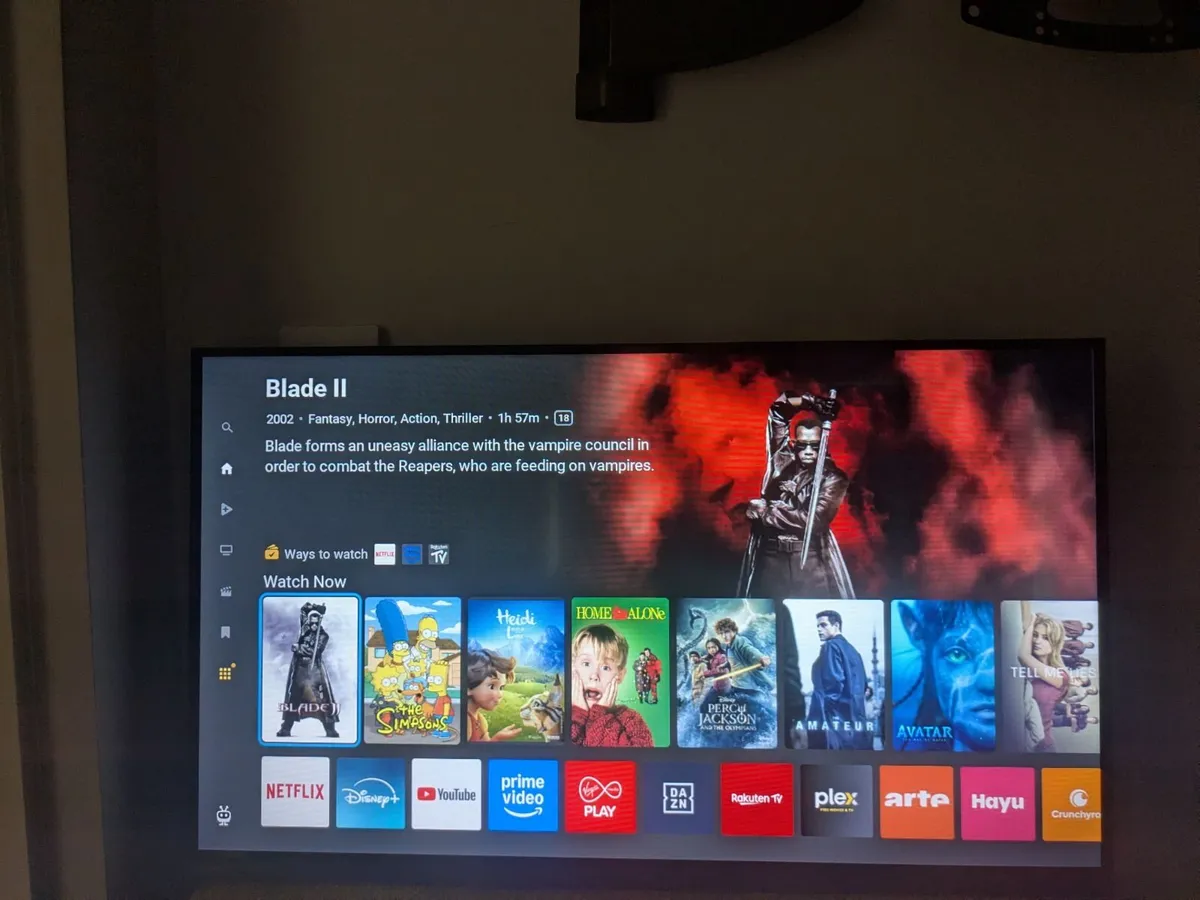 Sharp 32 inch TV - Image 2