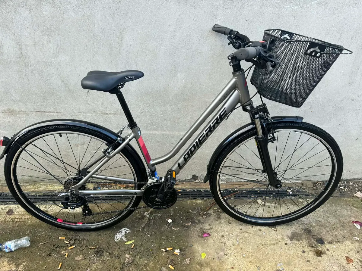 Lapierre Ladies Bike - Image 2