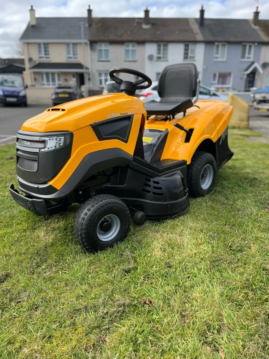 Stiga 5102H petrol ride on lawnmower - Image 4
