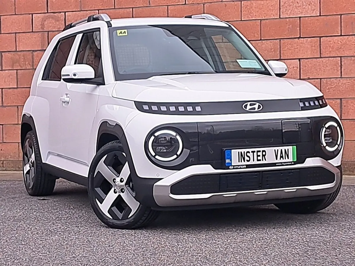 Hyundai INSTER Commerical Van Elegance with a 49 k - Image 1