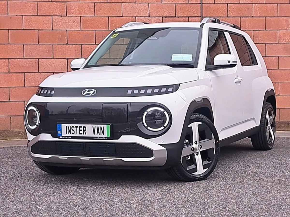 Hyundai INSTER Commerical Van Elegance with a 49 k - Image 2