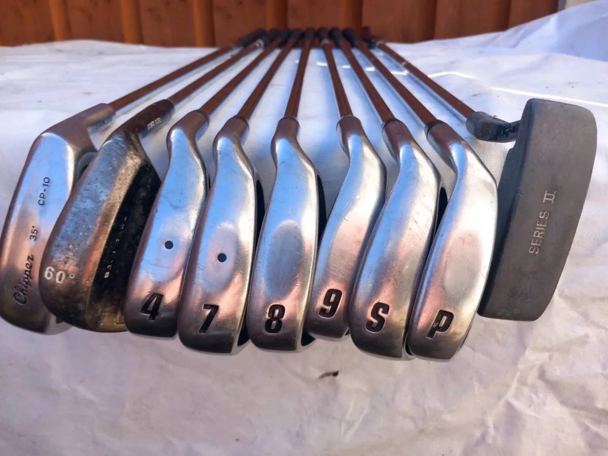 King cobra golf irons.  putter. Wedge. Chipper. - Image 1