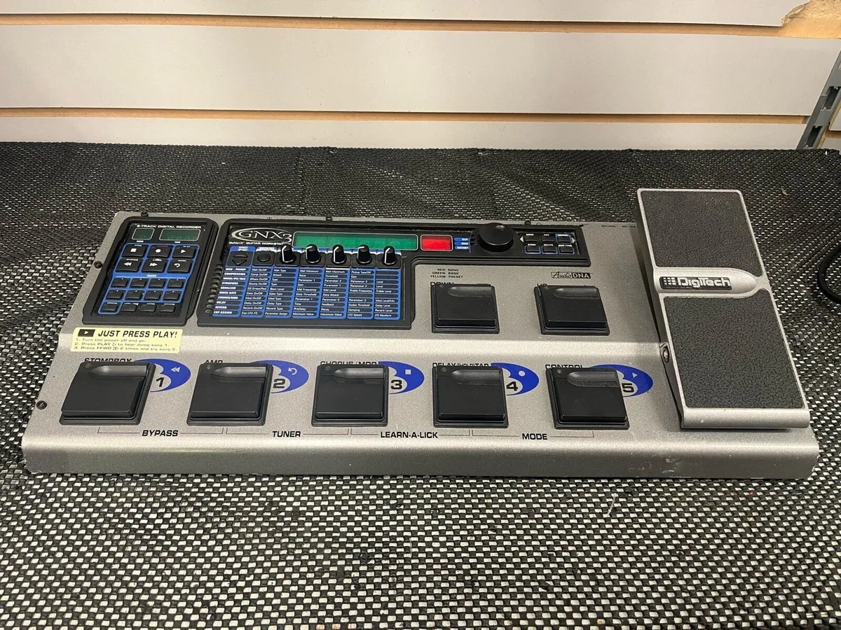 Digitech GNX3 Multi FX - Image 1