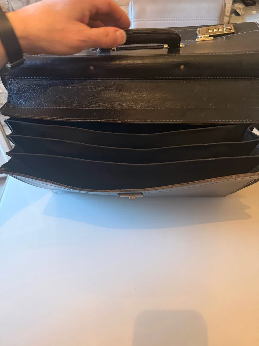 Pan am pilot briefcase - Image 2