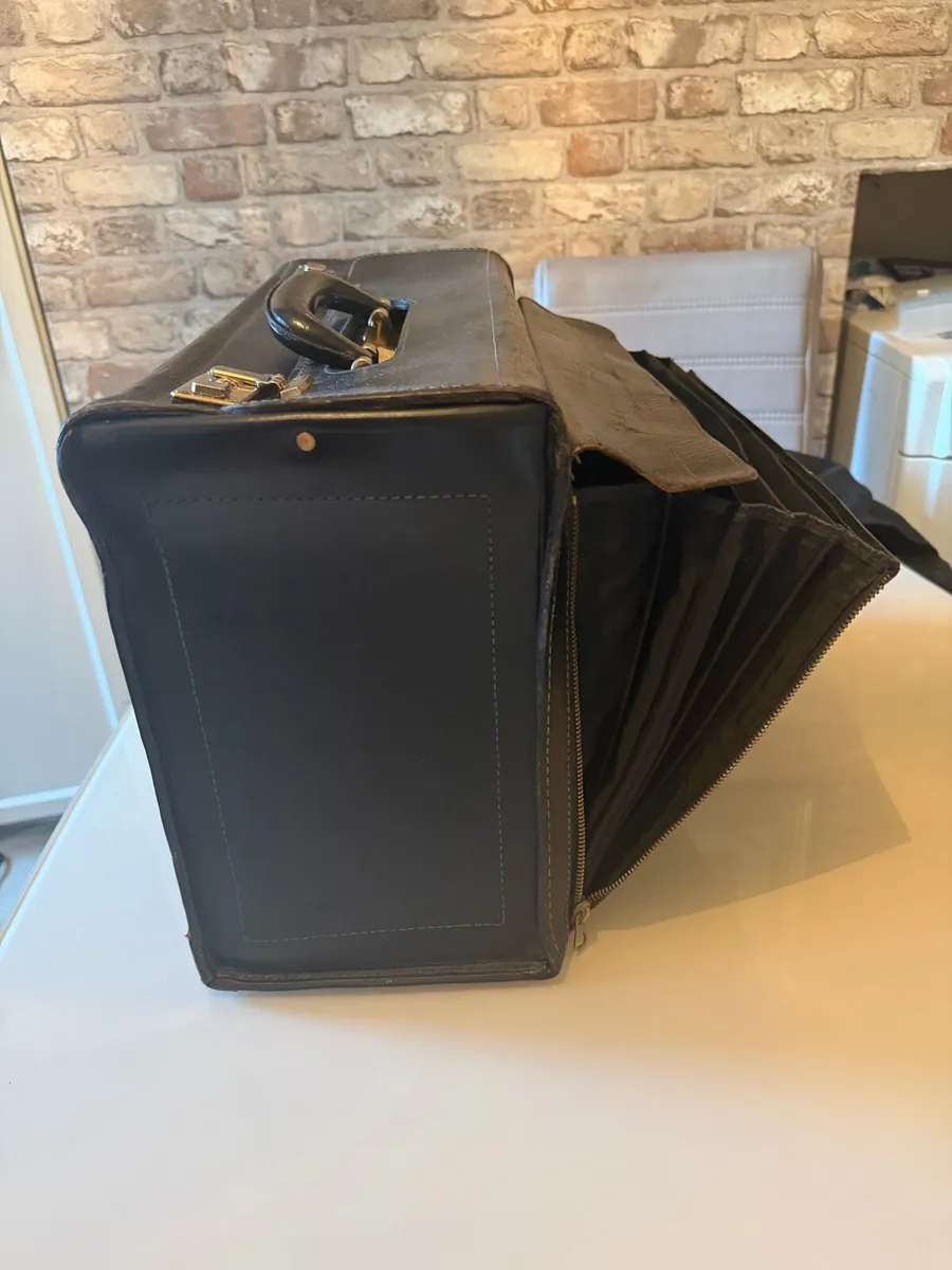 Pan am pilot briefcase - Image 3