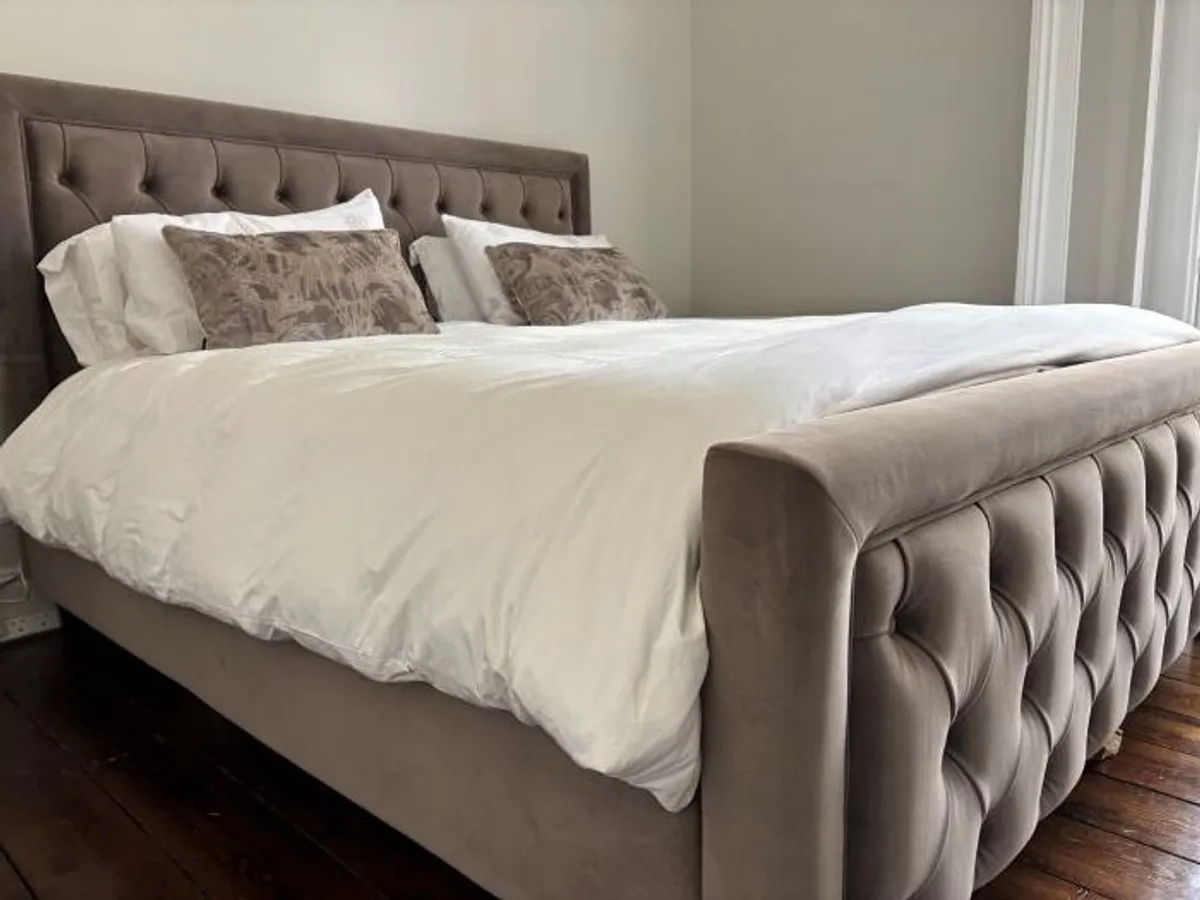 SuperKing Bed & Mattress - Image 1