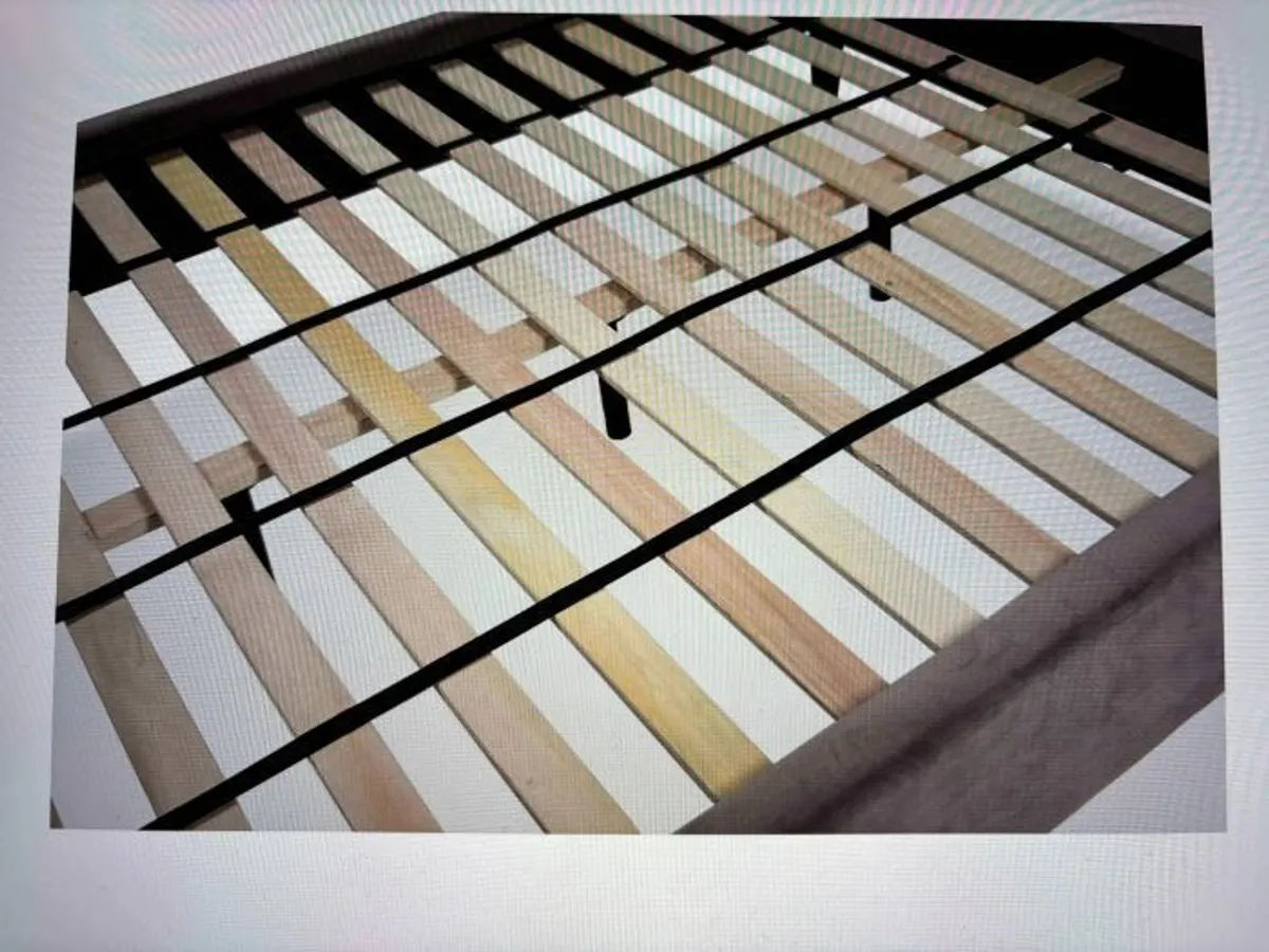 SuperKing Bed & Mattress - Image 4