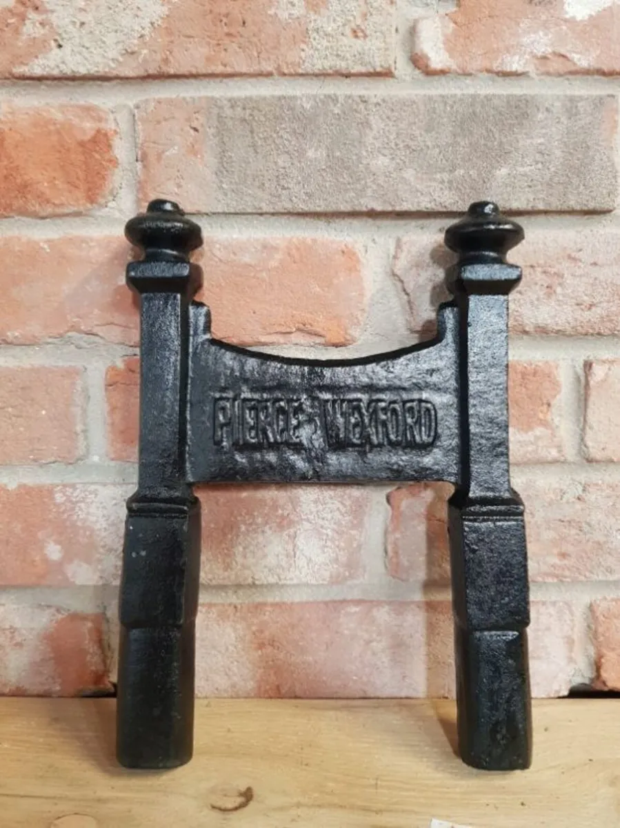 Boot Scraper – H Shaped – Cast Iron – H47